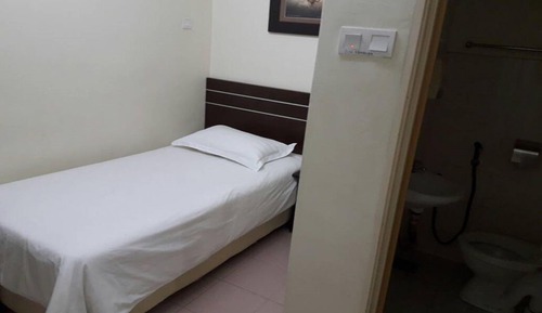 Standard Single Room