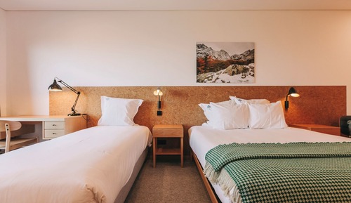 Family Room, Garden View