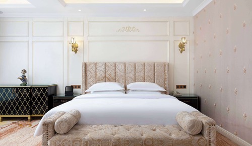 Room, 1 King Bed, Non Smoking