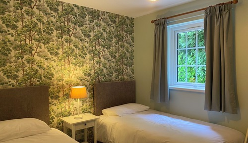 Bluebell Cottage (No5)