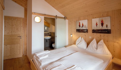 Ferienhaus # 12 mit IR-Sauna & Whirlpool innen