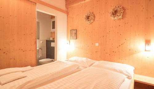 Ferienhaus # 34 mit IR-Sauna & Whirlpool innen