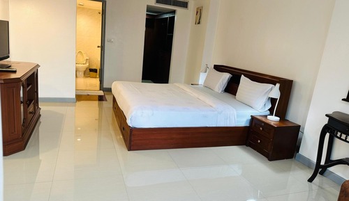 Premier Apartment