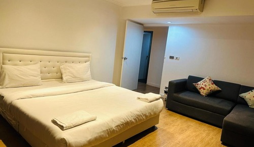 Signature Apartment