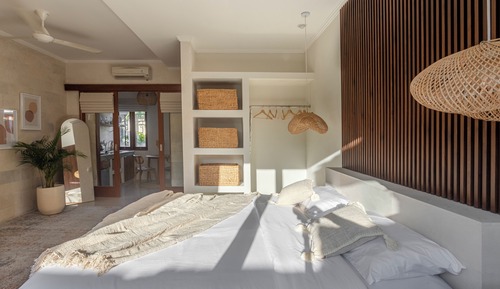 Studio, 1 King Bed, Non Smoking, Kitchen