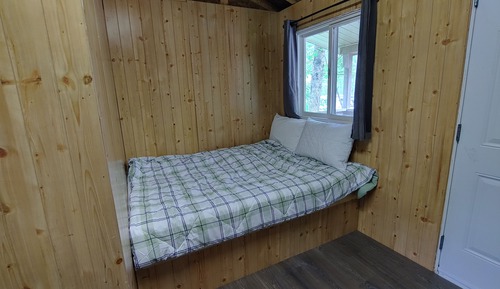 Cabin, Multiple Beds, Private Bathroom