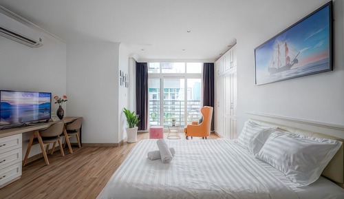 Superior Apartment, 4 Bedrooms, Kitchen, City View