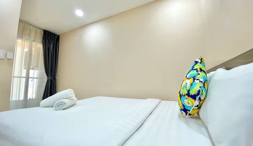 Superior Apartment, 3 Bedrooms, Kitchen, City View