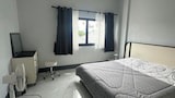 Comfort Room Share Town House