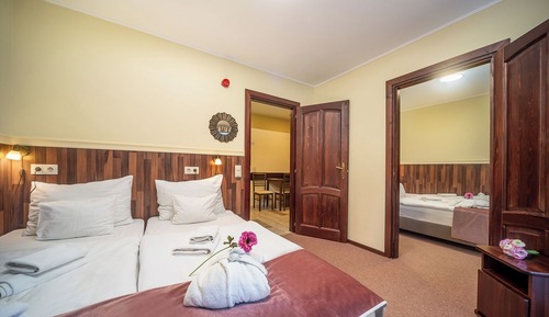 Standard Quadruple Room