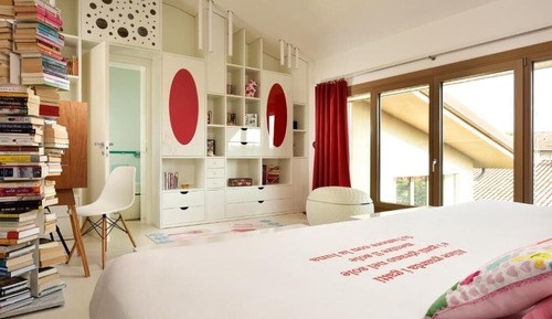 Signature Room