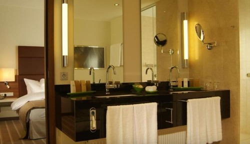Business Suite