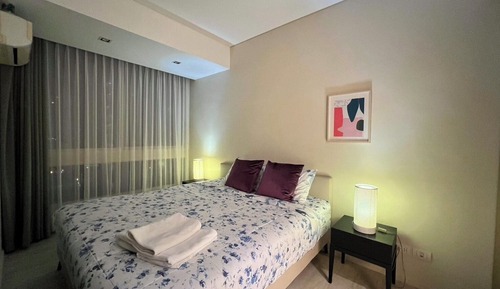 Deluxe Condo