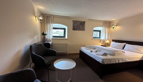 Classic Double Room