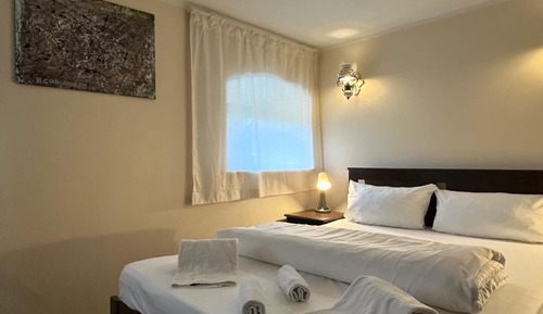 Classic Double Room, Courtyard View
