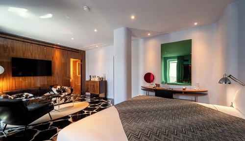 Junior Suite