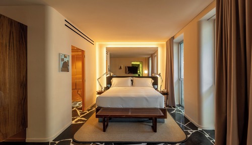 Premium Quadruple Room