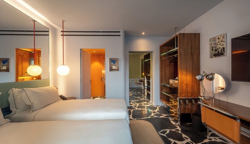 Deluxe Twin Room
