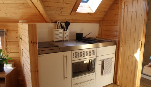 Comfort Cabin, Garden View