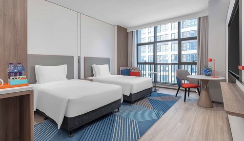 2 Double Standard Extra Floor Space