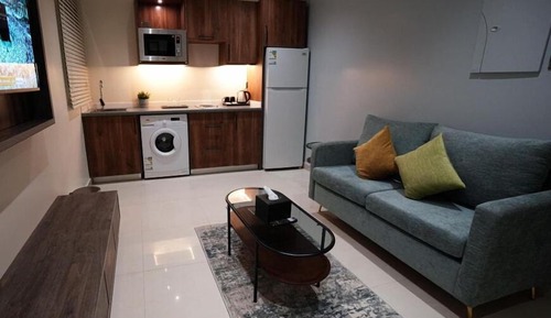 Signature Suite