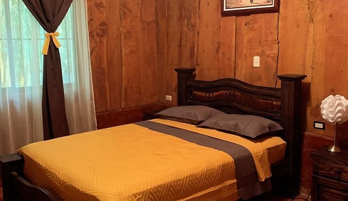 Standard Cabin
