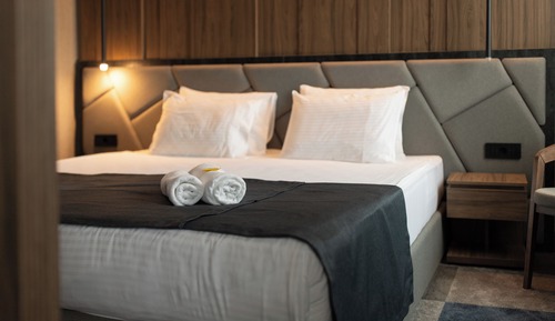 Deluxe Studio Suite
