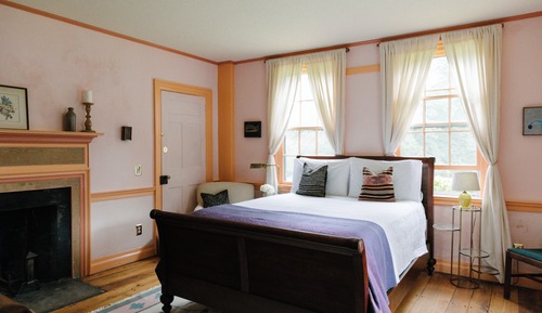 Suite 1: The Pink Room