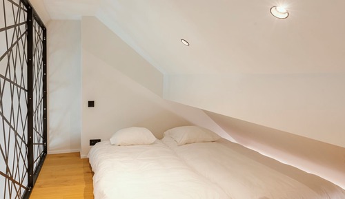 Family Suite, 2 Bedrooms, Jetted Tub, Garden View