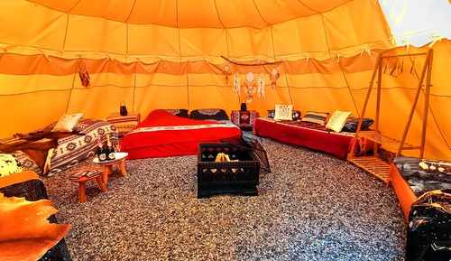 Family Tent, Garden View