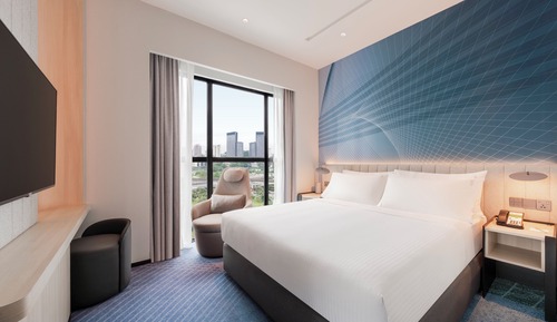 Suite, 1 King Bed