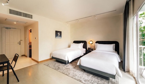 Standard Twin Room