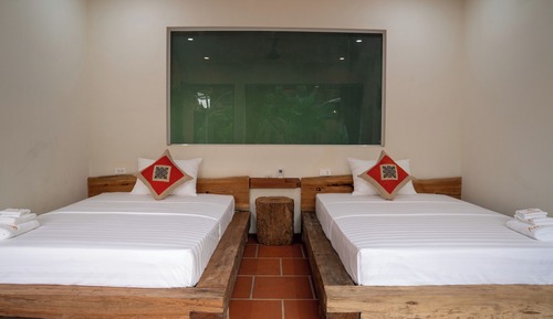 Premier Double or Twin Room, Garden View