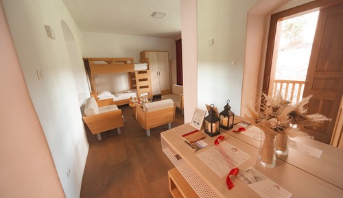 Apartment (3)