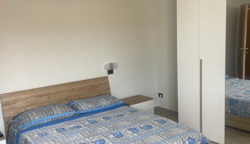 Apartment, 2 Bedrooms, Patio, City View