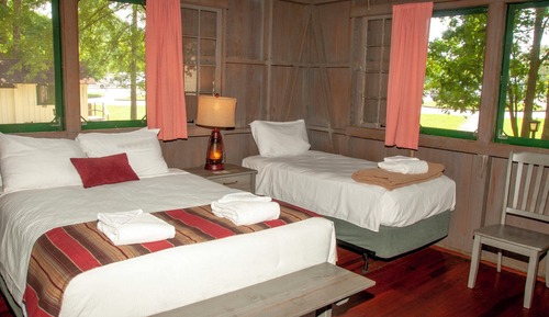 Basic Cottage, Patio, Park View