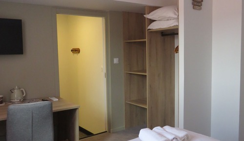 Double Room, Non Smoking