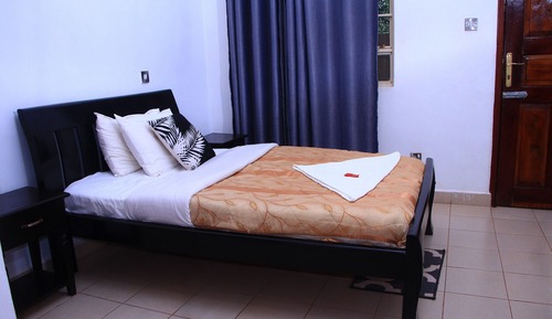Basic Room, 1 Double Bed, Non Smoking