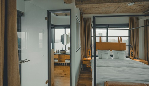 Panoramic Penthouse