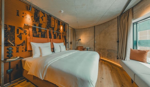 Deluxe Double Room, Non Smoking, River View