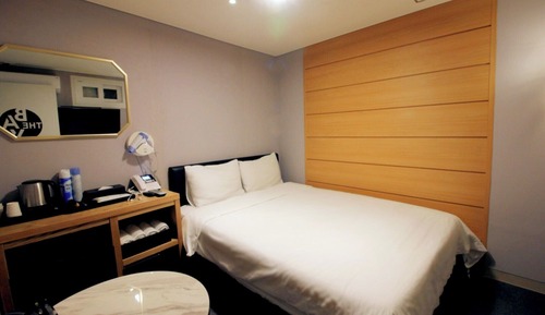 Basic Single Room