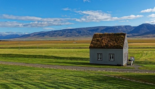 House, Beach View (Red Room)