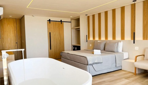 Presidential Twin Room