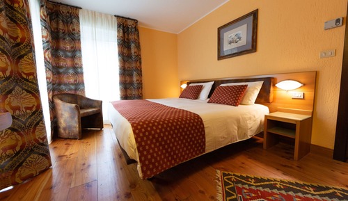 Classic Double or Twin Room, Balcony