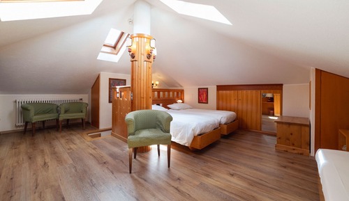 Traditional Quadruple Room