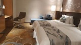 Deluxe Room, No Windows