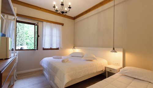 Double Room, Mountain View