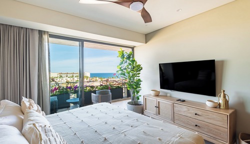 Panoramic Apartment, Pool Access, Sea View