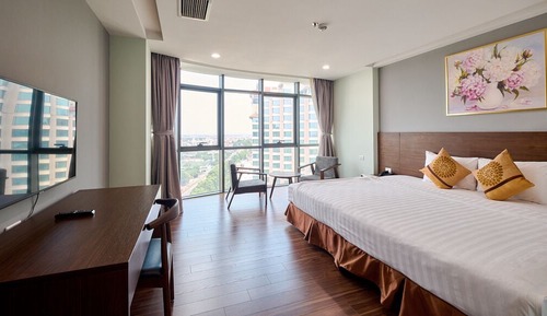 Deluxe Apartment, Balcony, City View
