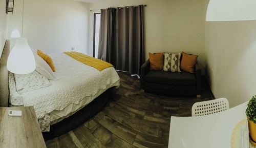 House, 1 Bedroom